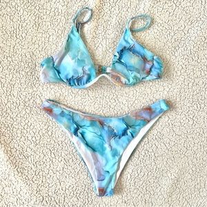 NWOT SHEIN Blue Water Color Marbled V-Underwire Bikini Set - L